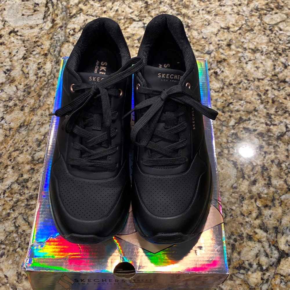 Skechers LA Air Cooled Memory Foam-9